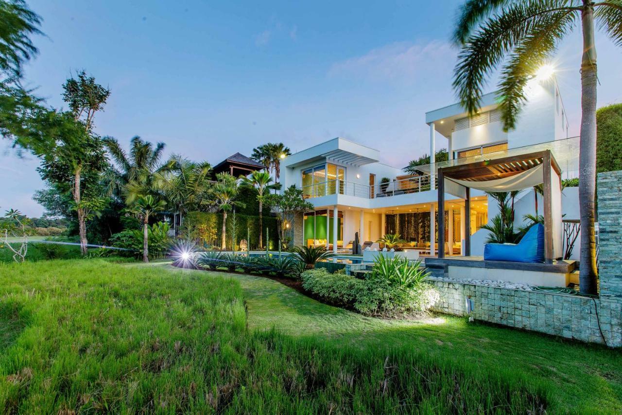 Phocea Golf View Villa By Premier Hospitality Asia Pecatu Extérieur photo